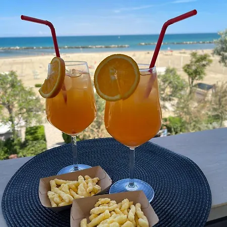 מלון Costazzurra By Interlux 3*