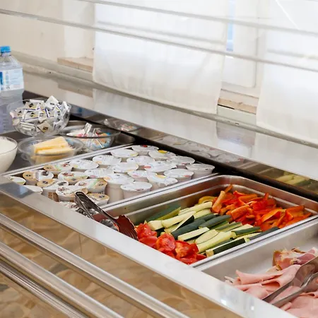 Costazzurra By Interlux מלון