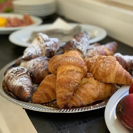 Costazzurra By Interlux فندق 3*