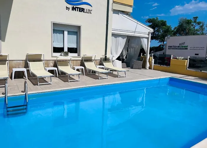 Costazzurra By Interlux 酒店 3*