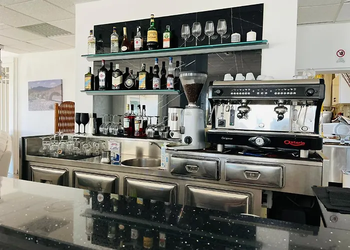 Costazzurra By Interlux 酒店 3*