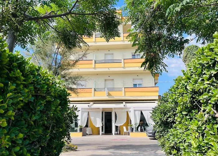 Costazzurra By Interlux Hotel