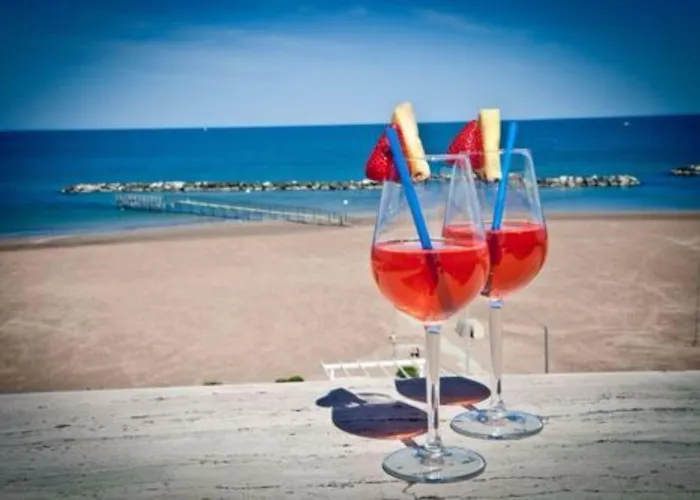 Costazzurra By Interlux 3*