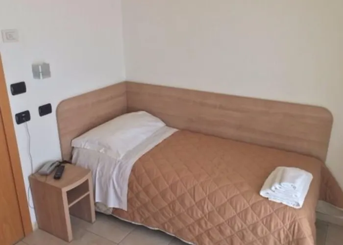 Costazzurra By Interlux