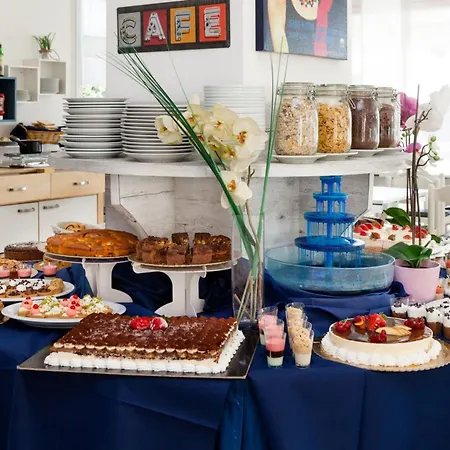 Hotell Costazzurra By Interlux