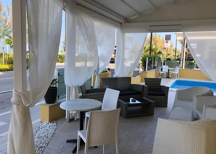 Costazzurra By Interlux Hotel